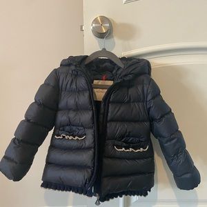 Moncler jacket  in navy blue in size 3